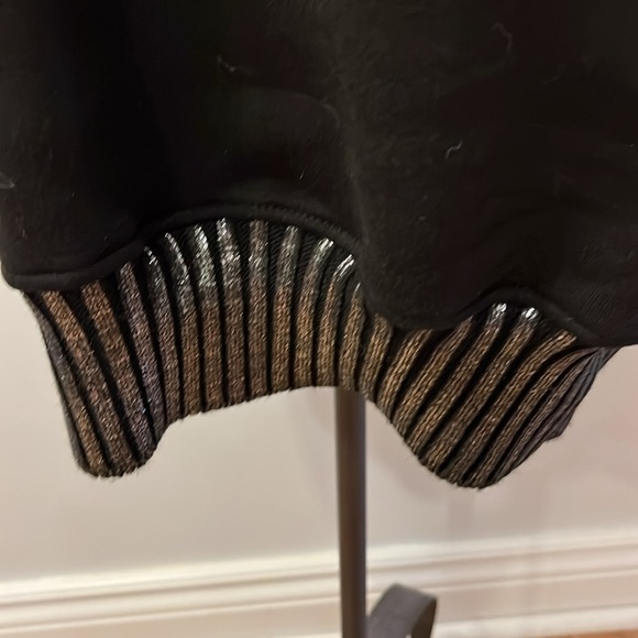 NEW COLLECTION Black Fleece and Silver Ribbed Accent Dressy Sweatshirt est. 1X - Picture 6 of 13